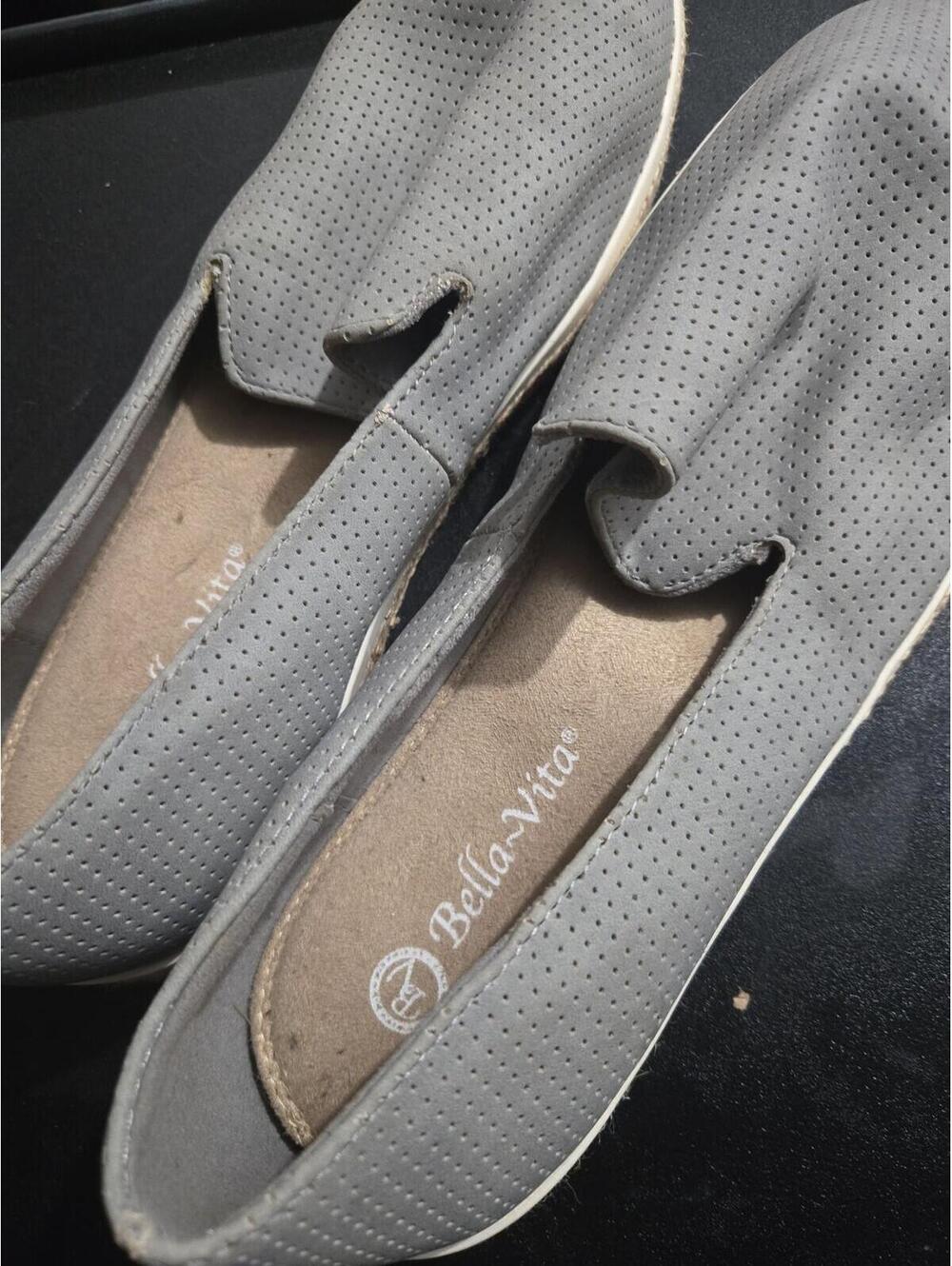 Bella Vita Women's Perforated Gray Slip-on Espadrille Flats - Size 12 WW - Picture 5 of 6